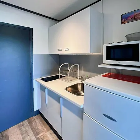 Studio A Port Camargue Avec Piscine Apartment *