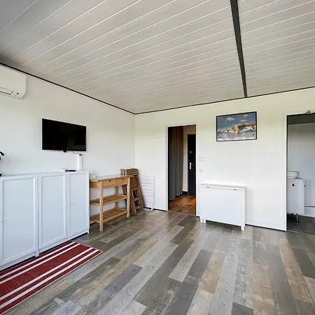 Apartment Studio A Port Camargue Avec Piscine Le Grau-du-Roi